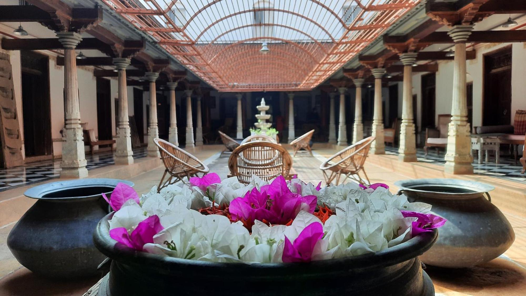 Saratha Vilas Chettinad Kanadukattan Экстерьер фото